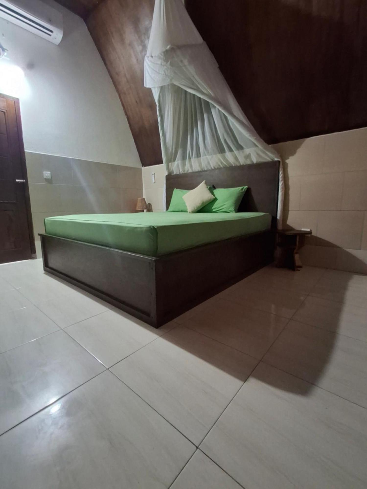 Cnunk Bungalow Gili Meno Eksteriør bilde