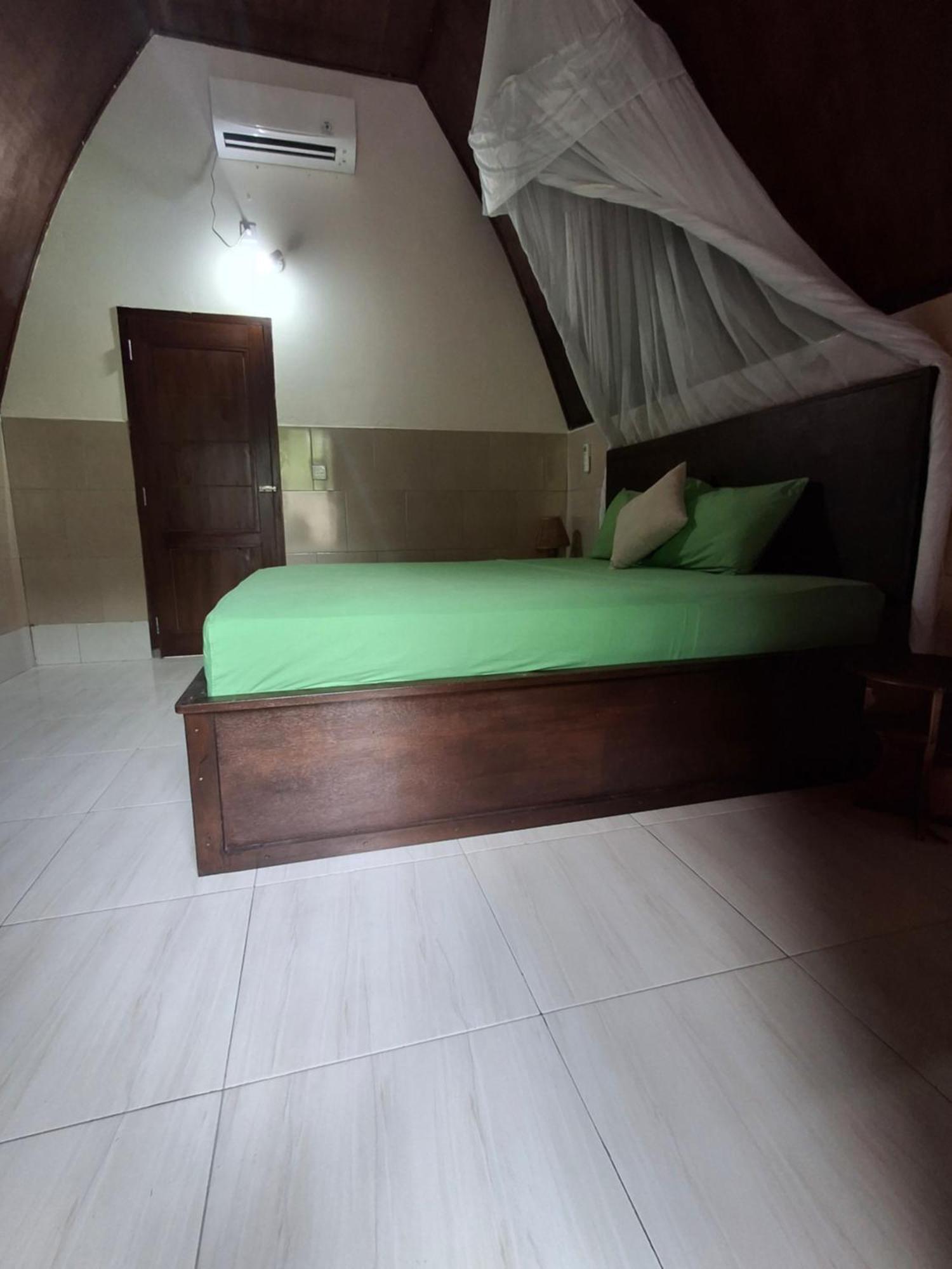 Cnunk Bungalow Gili Meno Eksteriør bilde