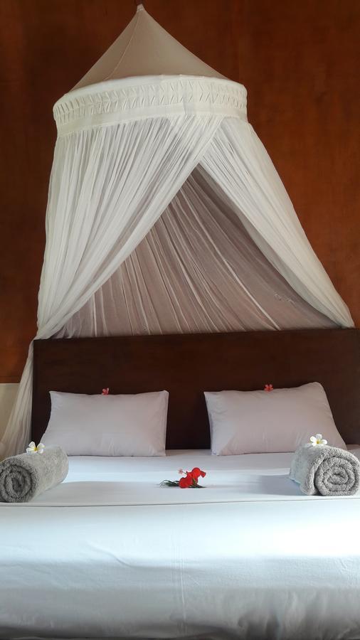 Cnunk Bungalow Gili Meno Eksteriør bilde