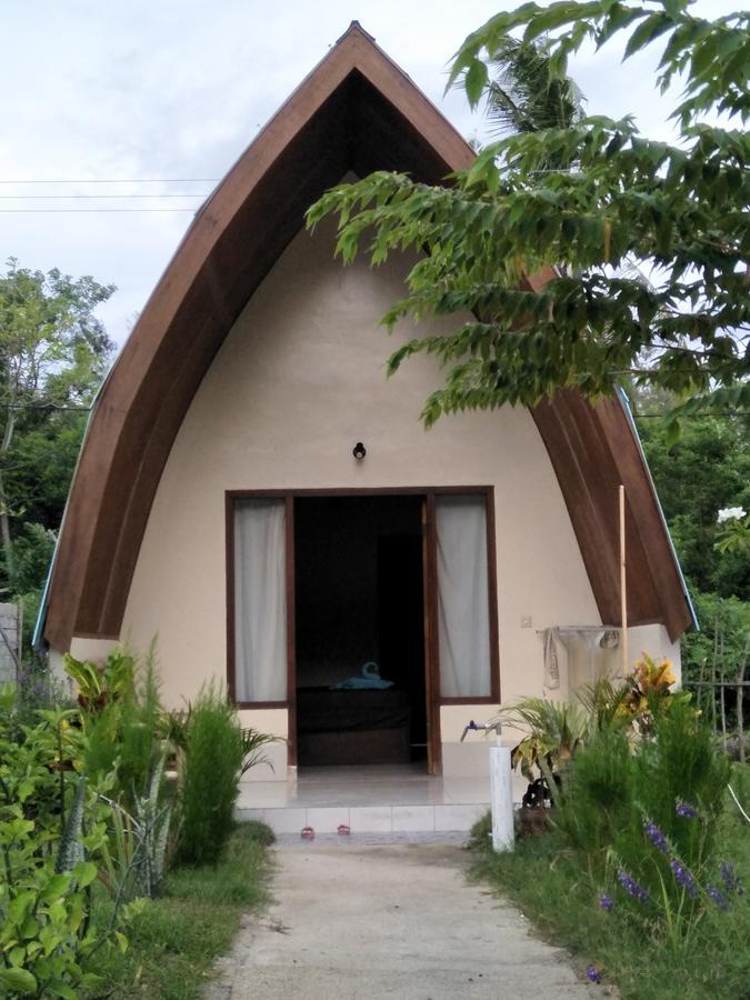 Cnunk Bungalow Gili Meno Eksteriør bilde